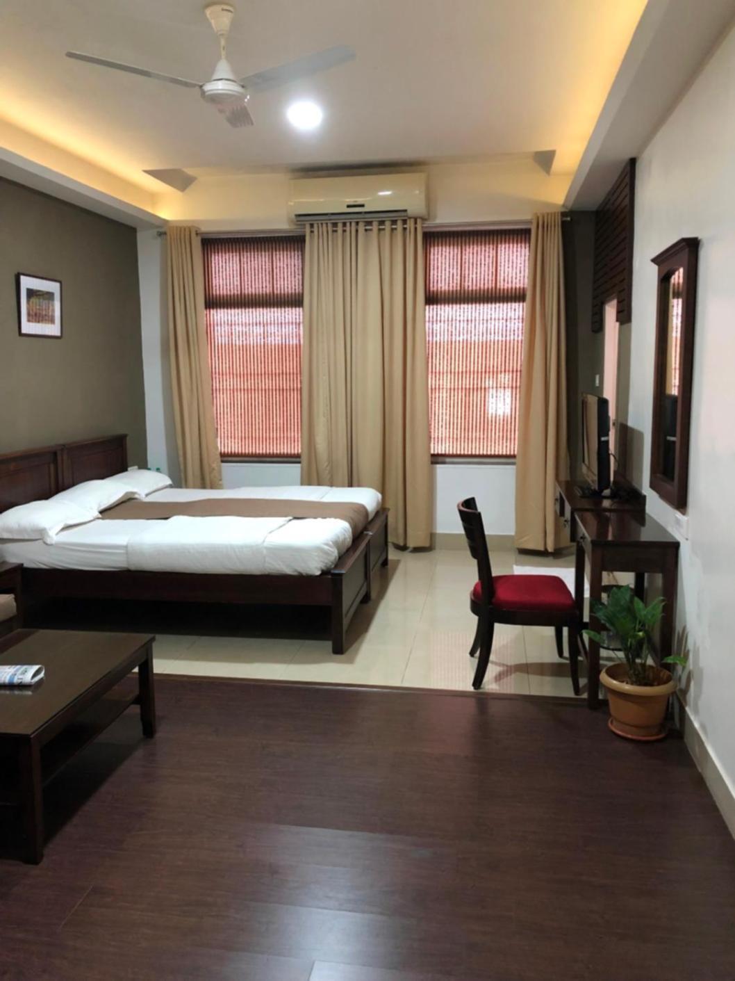 Hotel Ketan Pune Exterior photo